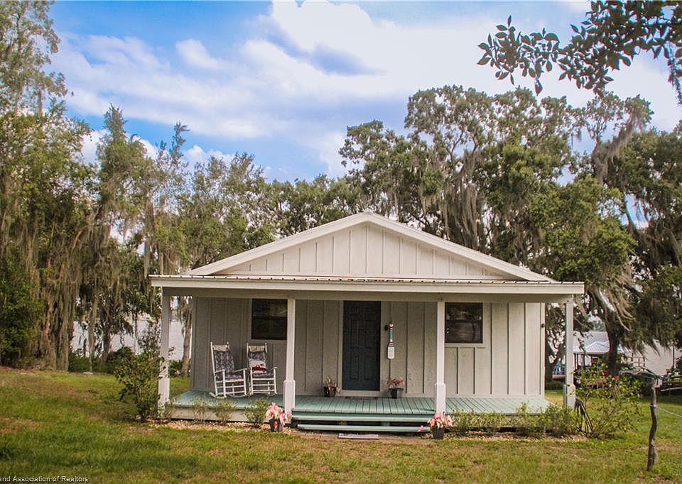 1st image of 320 Lake June Rd