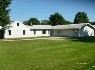 56392 Elder Rd, Mishawaka, IN 46545