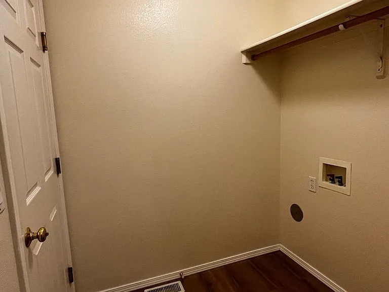 11283 W Glen Ellyn Dr — Photo 21