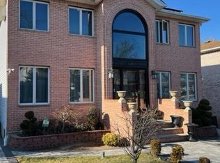 109 Vineland Ave, Staten Island, NY 10312
