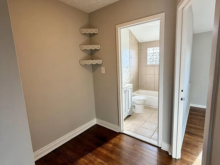 3413 Wallford Dr — Photo 13