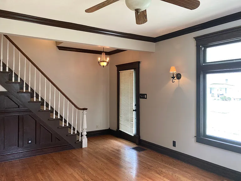 408 W Columbia Ave — Photo 6