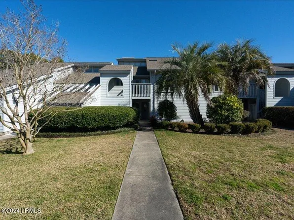 7 Marsh Harbor Dr #B, Beaufort, SC 29907