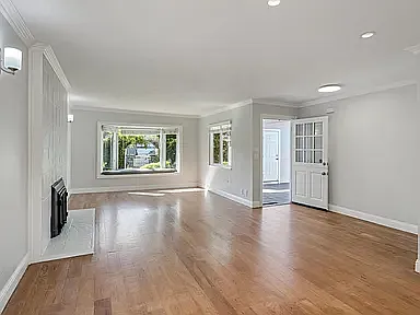 2 Somerset Ln — Photo 8