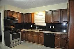 5th image of 3831 Cedar Gardens Dr