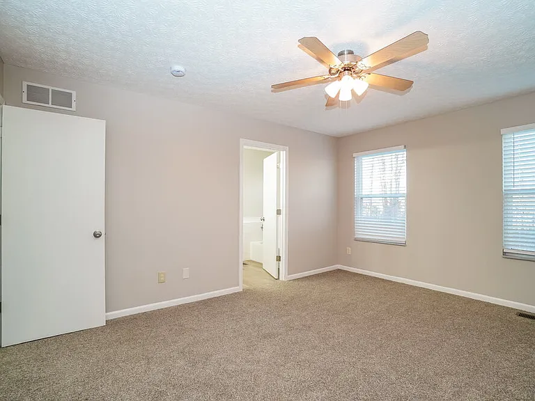 9054 Jackies Bnd — Photo 11