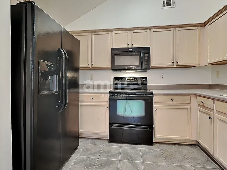 6889 Show Boat Ln — Photo 3