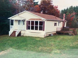 206 Hudson Pond Rd, West Greenwich, RI 02817