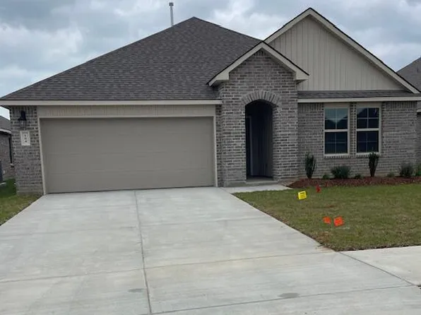 104 Cane Hill Dr, Broussard, LA 70518