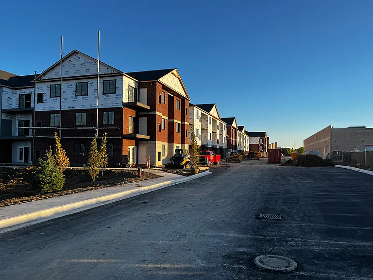 Marketplace Cove — Photo 10