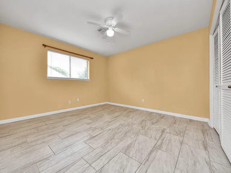 3935 Heathersage Dr — Photo 35