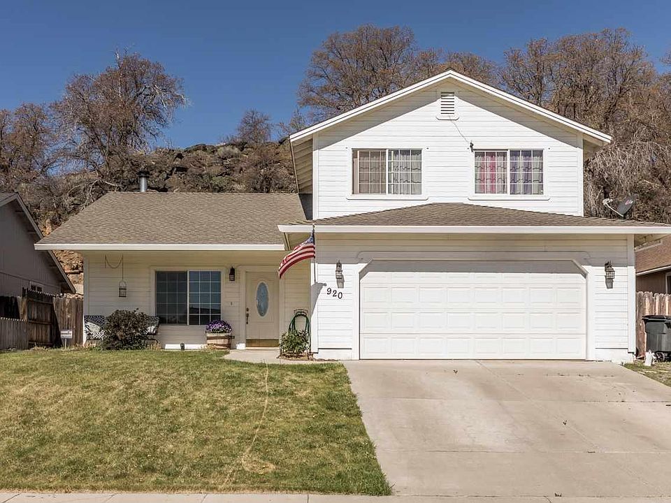 1st image of 920 Pearl Cir