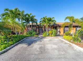 Cedarwoods Pembroke Lakes, Pembroke Pines, FL 33026