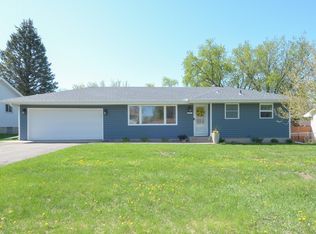 8831 62nd Ave N, New Hope, MN 55428