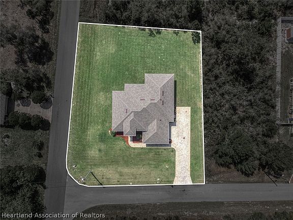 5th image of 1369 Dry Tortugas St NE