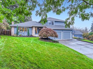 2925 SW Luradel Ln, Portland, OR 97219