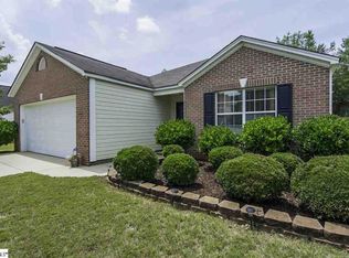302 Revis Creek Ct, Simpsonville, SC 29681