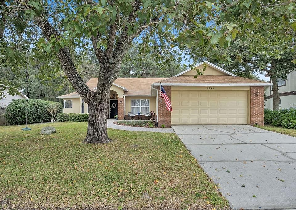 1st image of 1040 LONG BRANCH LANE