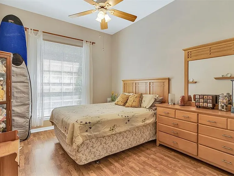 13903 Bluewater Cir — Photo 17
