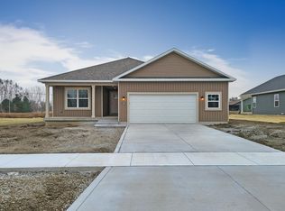 4839 Richard Dr, Lowell, IN