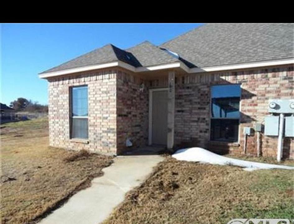 1st image of 120 Lindas Creek Ln