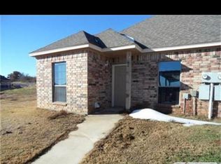 120 Lindas Creek Ln, Weatherford, TX 76088