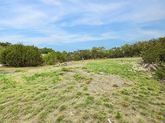 3rd image of 825 Golf Course Dr E