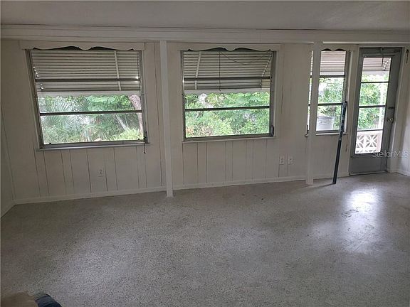 5th image of 1258 Whitewood Dr