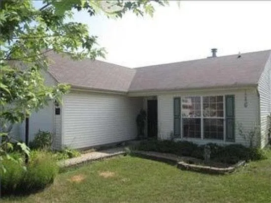 5062 Hodson Dr photo 1