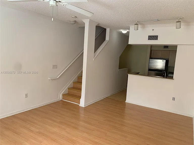 2961 NE 185th St #1601 — Photo 5
