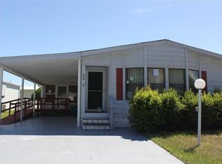 490 Papaya Cir, Barefoot Bay, FL 32976