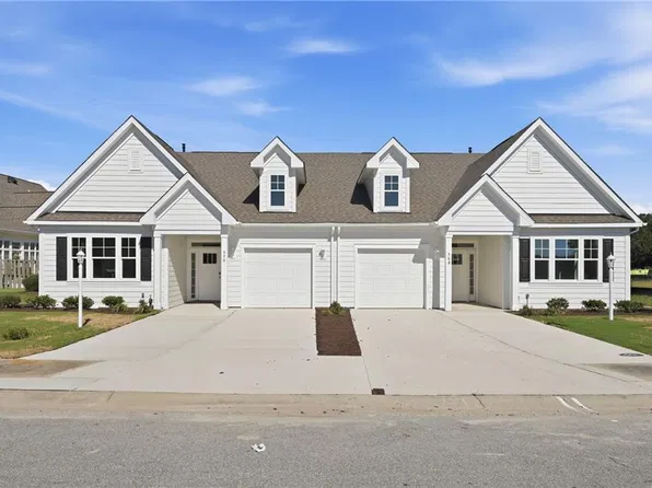 568 Watercrest Cir, Elizabeth City, NC 27909