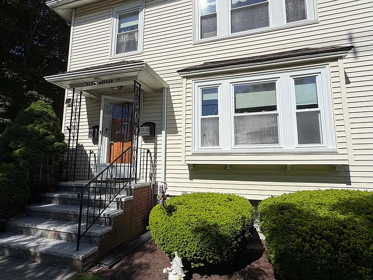 3 Jonathan St #1 — Photo 21