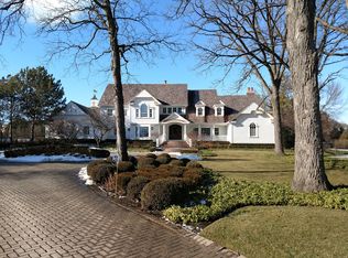 2220 Churchill Cir, Libertyville, IL