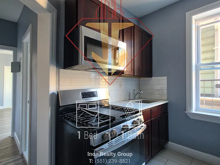 662 Avenue A #11 — Photo 9