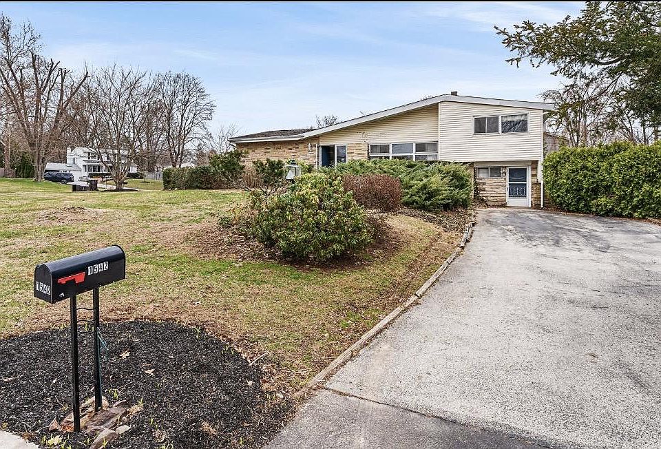 1st image of 1542 Daws Rd