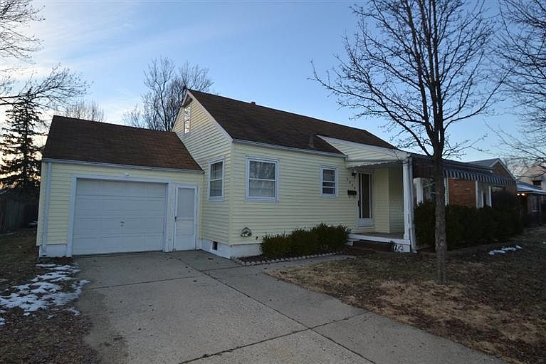 1st image of 3835 Arlington Ave