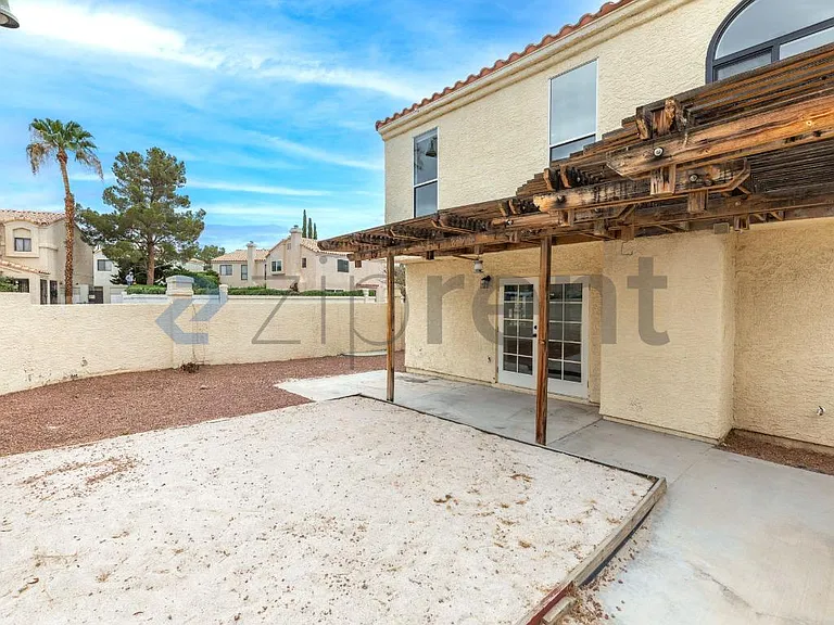 2821 Willow Wind Ct — Photo 30