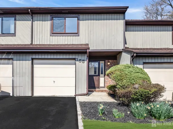 165 Penn Ct, Matawan, NJ 07747