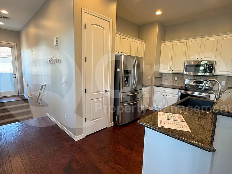 10055 N 142nd St #2240 — Photo 5