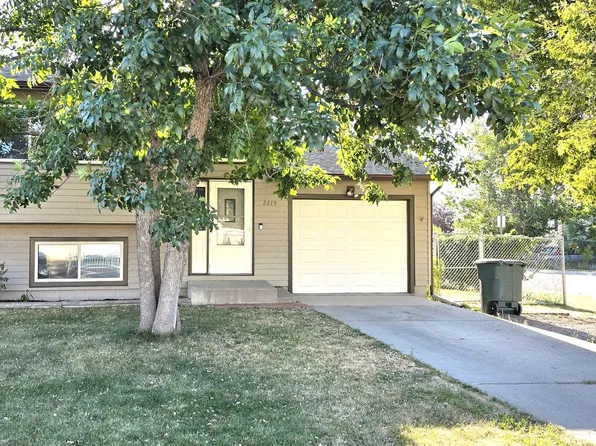 2215 Wagonhammer Ln, Gillette, WY 82718