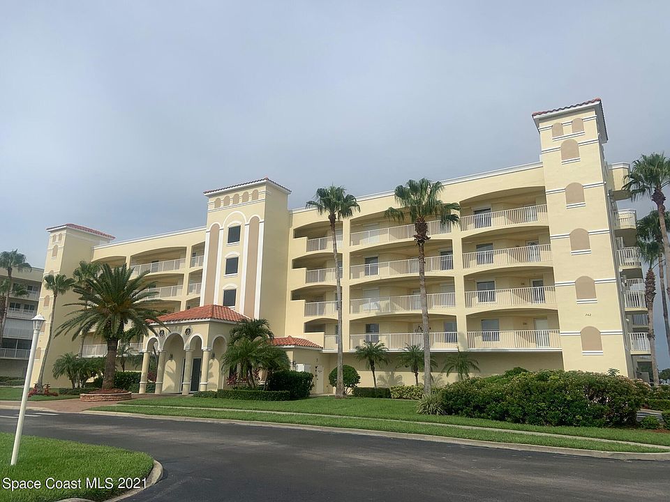 1st image of 742 Bayside Dr Unit 403