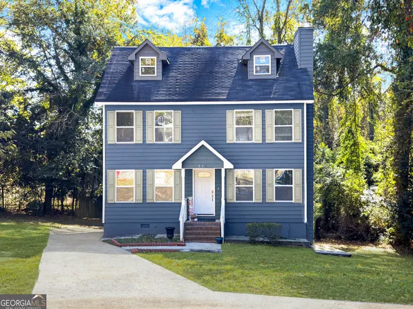 833 Parkview Ct, Macon, GA 31211