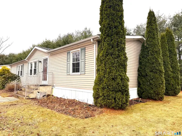 11 Circle Drive, Windham, CT 06256