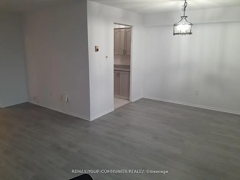 5 Frith Rd #404 — Photo 12