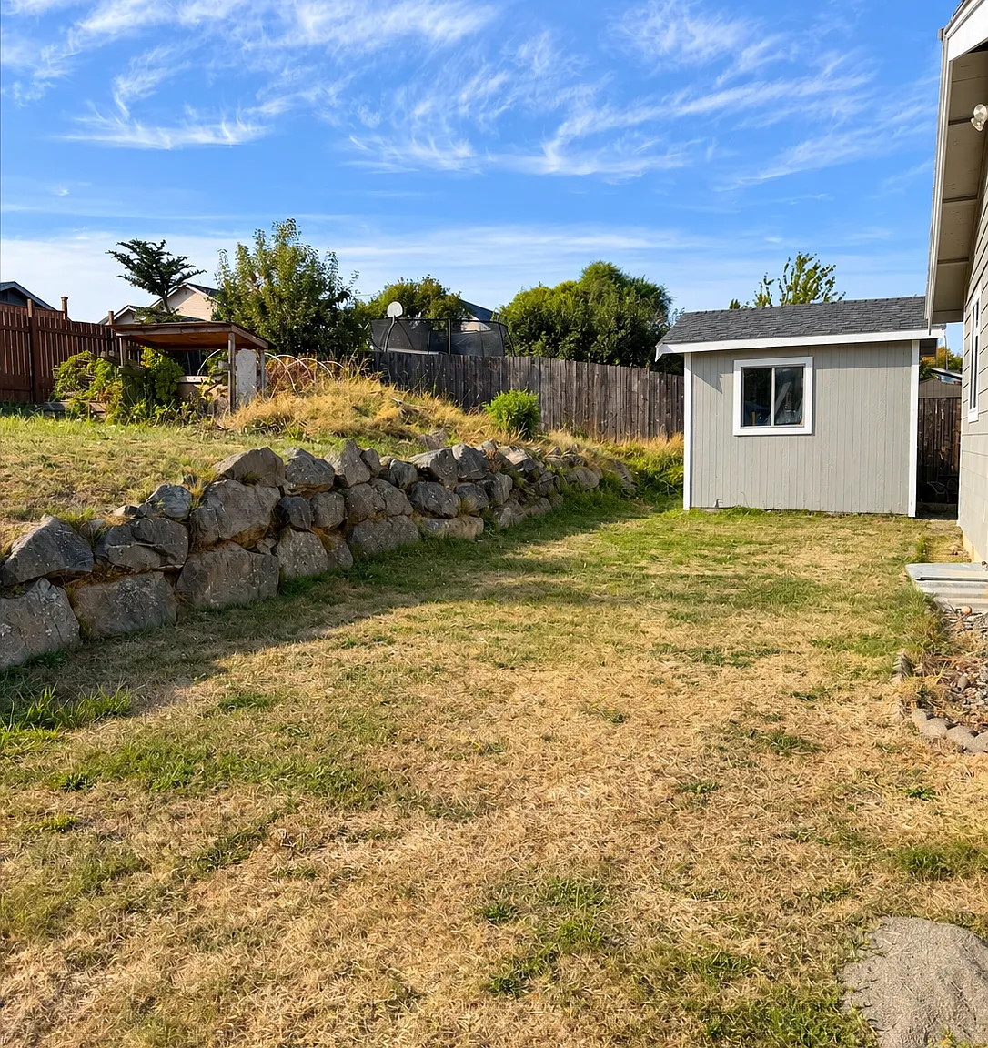 3 bed, 1932 sqft, $2,600 — Photo 2