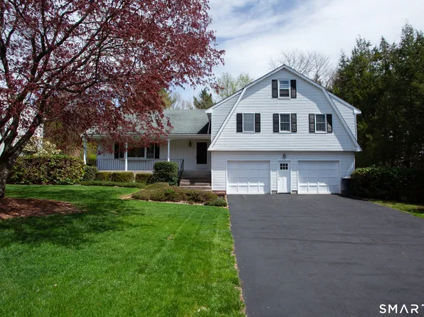 6 Kerr Farm Road, Simsbury, CT 06070