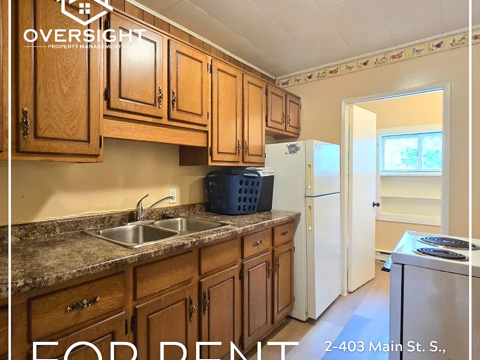 403 Main St S #2