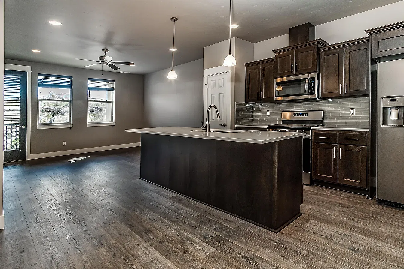 3 bed, 1730 sqft, $2,795 — Photo 1