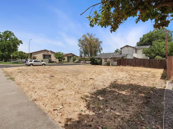 728 N Church St, Lodi, CA 95240